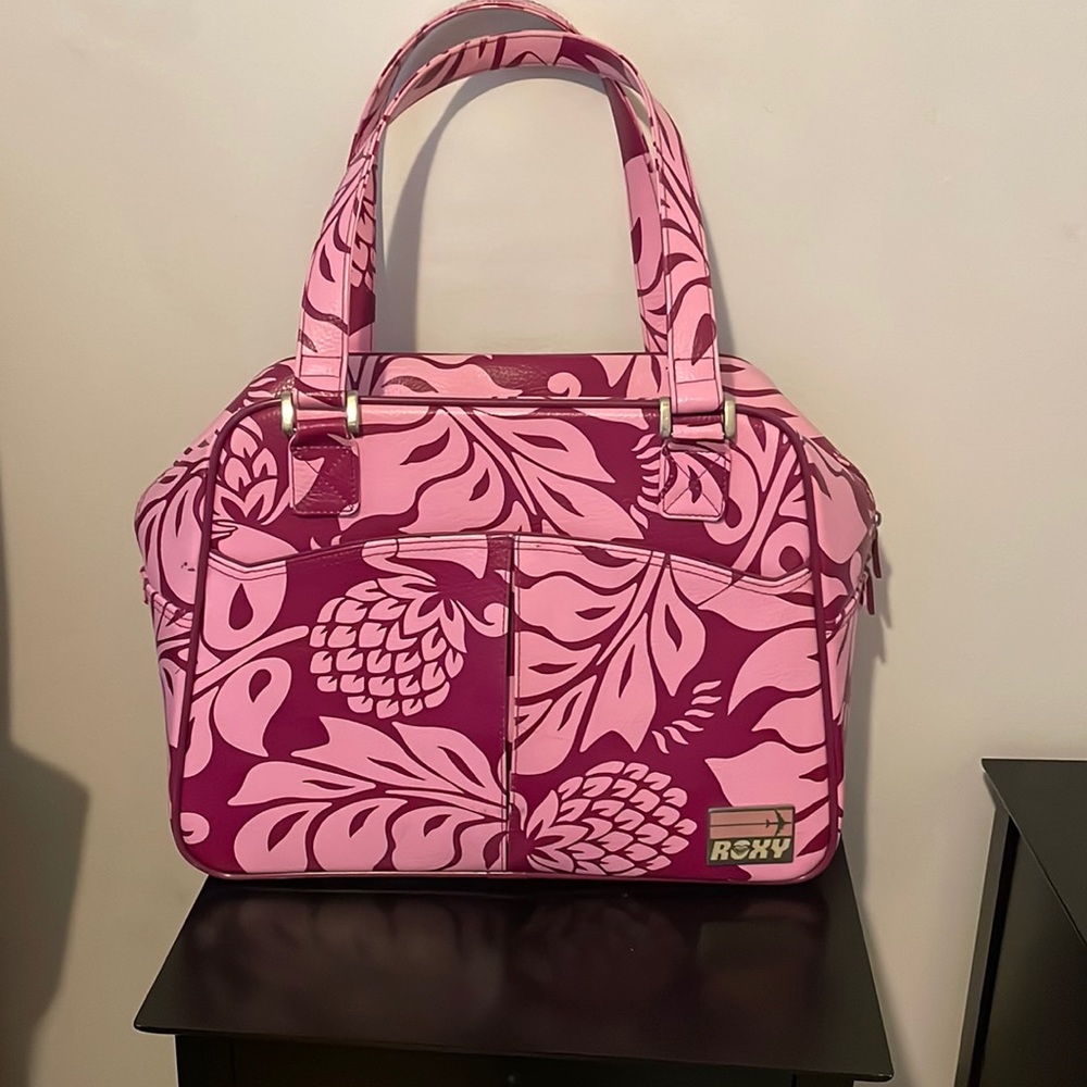 Roxy travel luggage tote bag